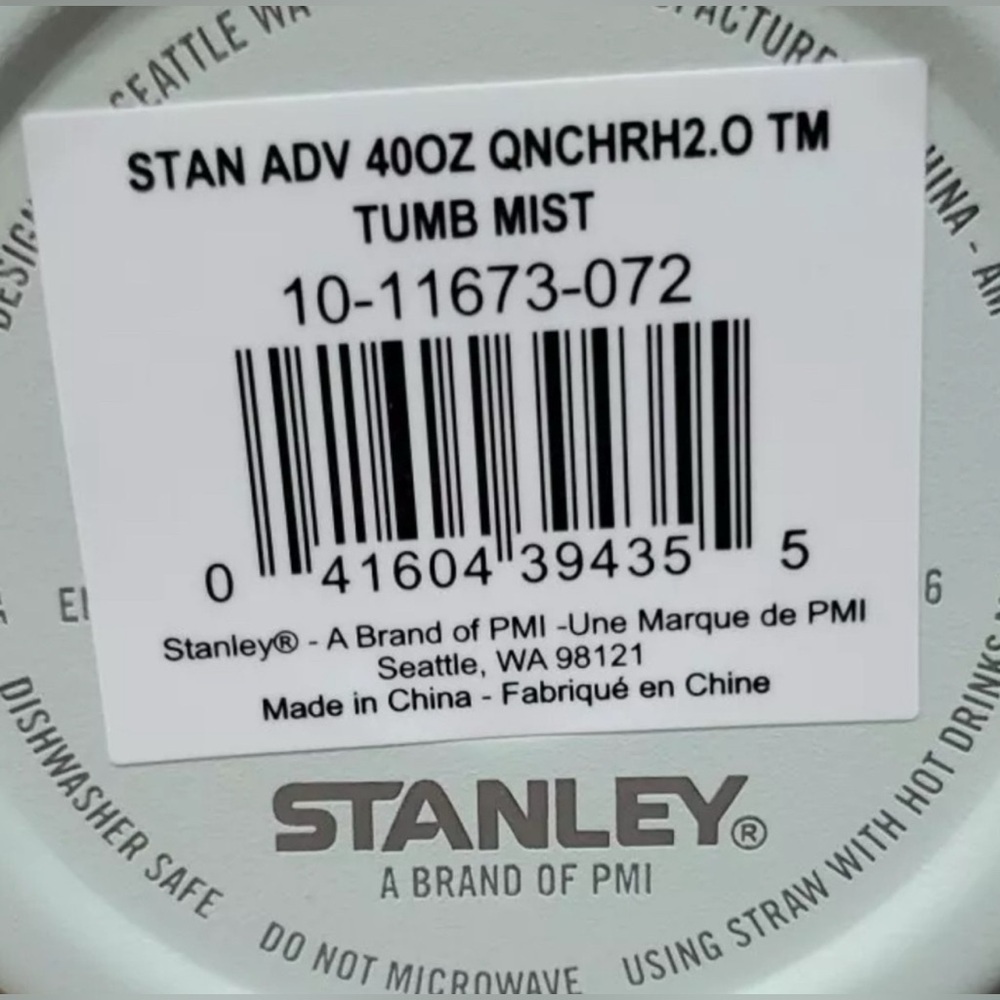 Stanley FlowState Quencher H2.0 Tumbler / 40oz / Color: Mist / light Green - Picture 5 of 9